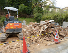 解体ゴミの撤去  